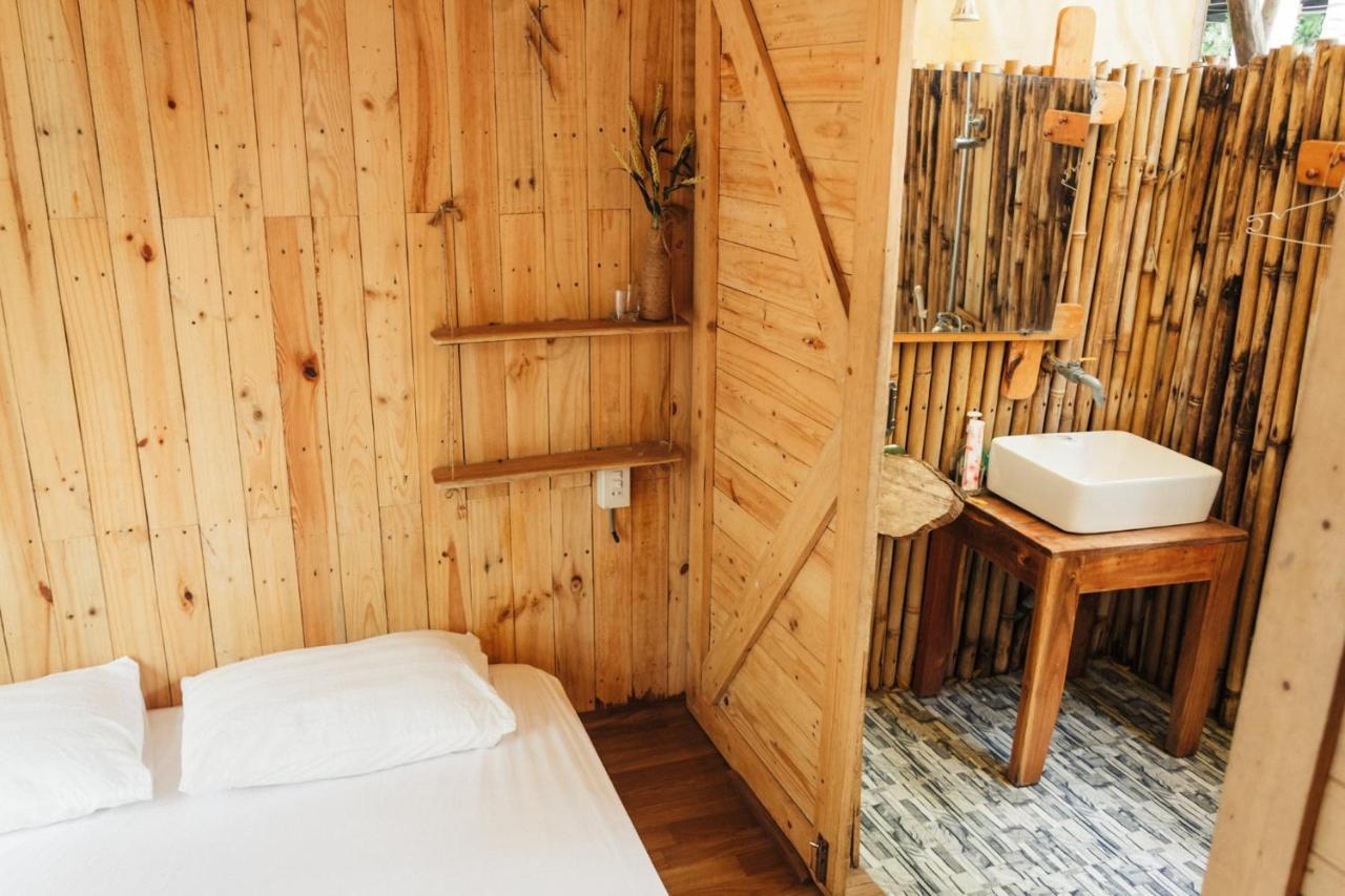 Villa Đảo Hoa Vàng Cam Ranh - Venue Travel Extérieur photo