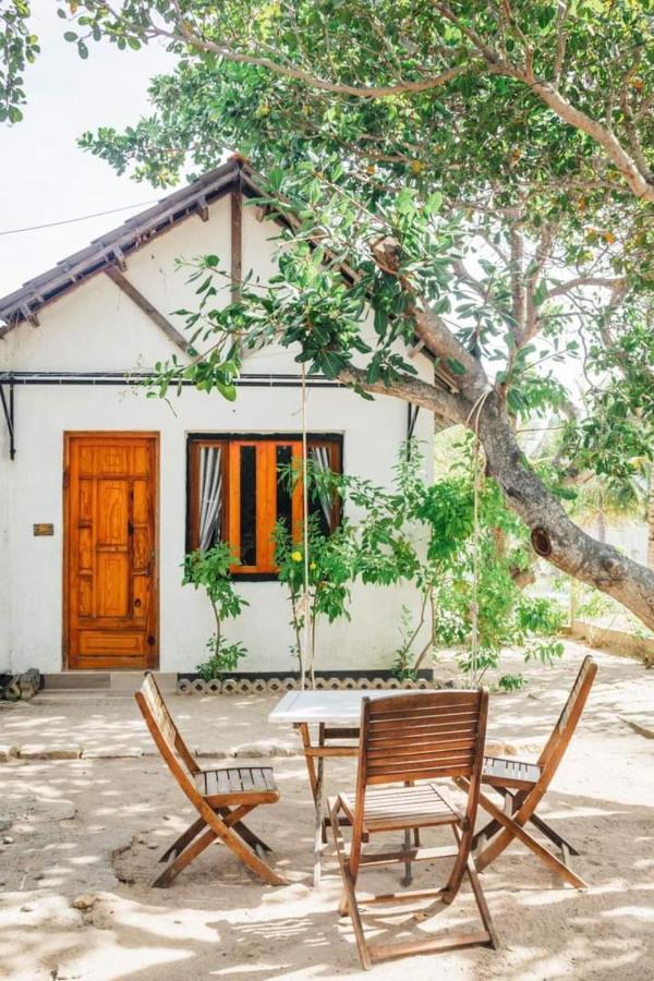 Villa Đảo Hoa Vàng Cam Ranh - Venue Travel Extérieur photo
