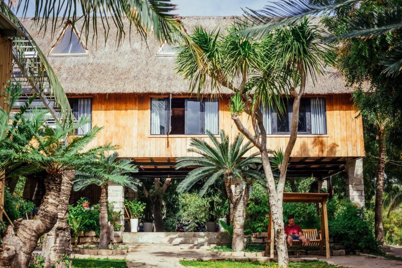 Villa Đảo Hoa Vàng Cam Ranh - Venue Travel Extérieur photo